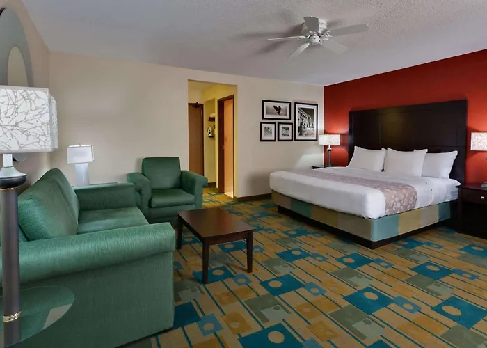 La Quinta By Wyndham Plattsburgh